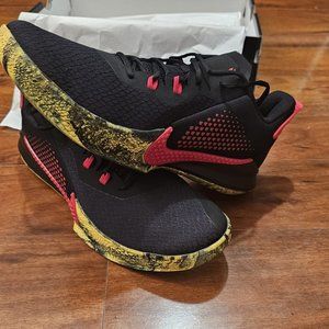 Men's UNWORN Nike Mamba Fury size 13